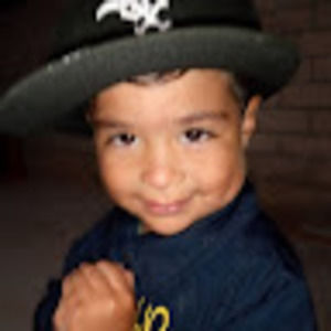 Meet your Posher, Adan